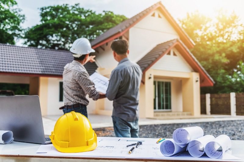 2 inspectors talking about what insurance they have to carry